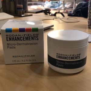 BRAND NEW Rodan + Fields Micro-dermabrasion Paste
